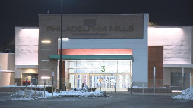 Exterior photo of Franklin Mall, the sign still says Philadelphia Mills 
