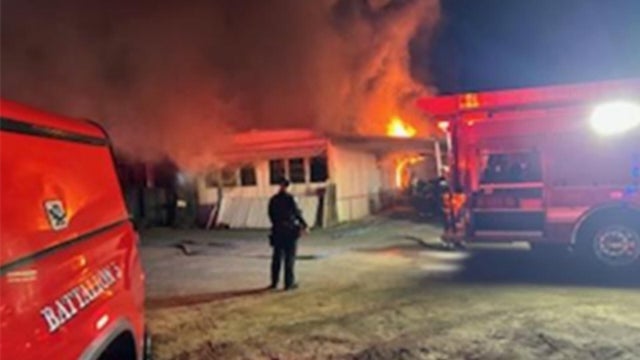 oakdale-mobile-home-fire.jpg 