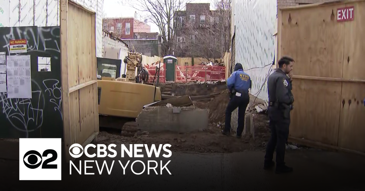 1 dead, 1 injured after being trapped in collapsed construction trench ...