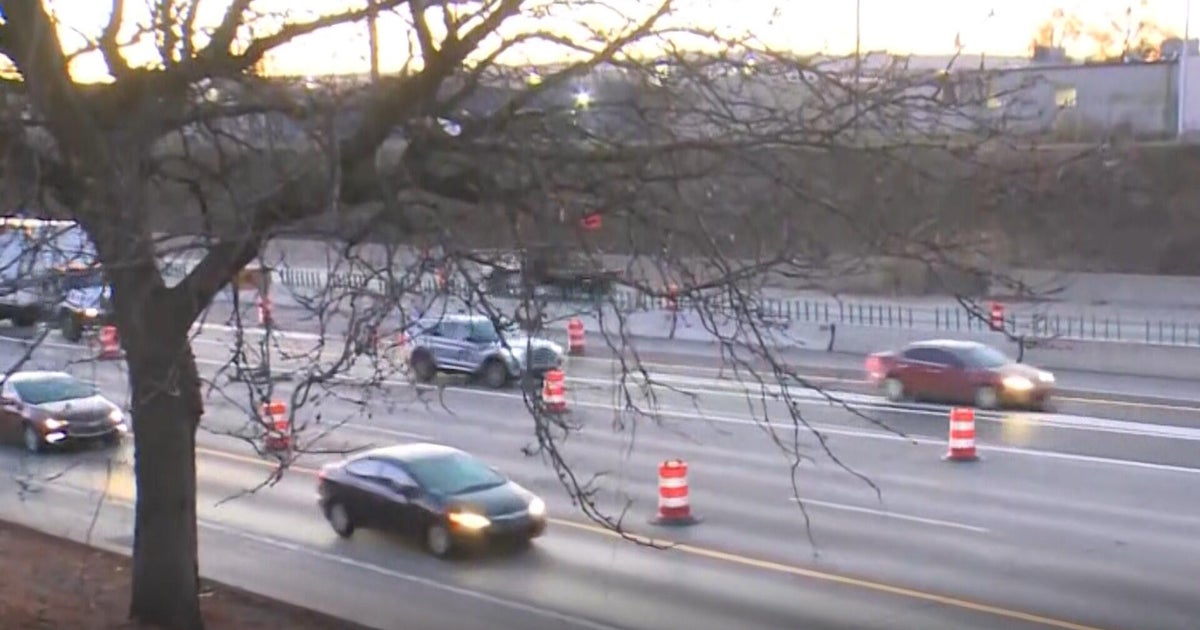 New ramp closures to begin at I-696/I-75; Kamala Harris to speak in ...