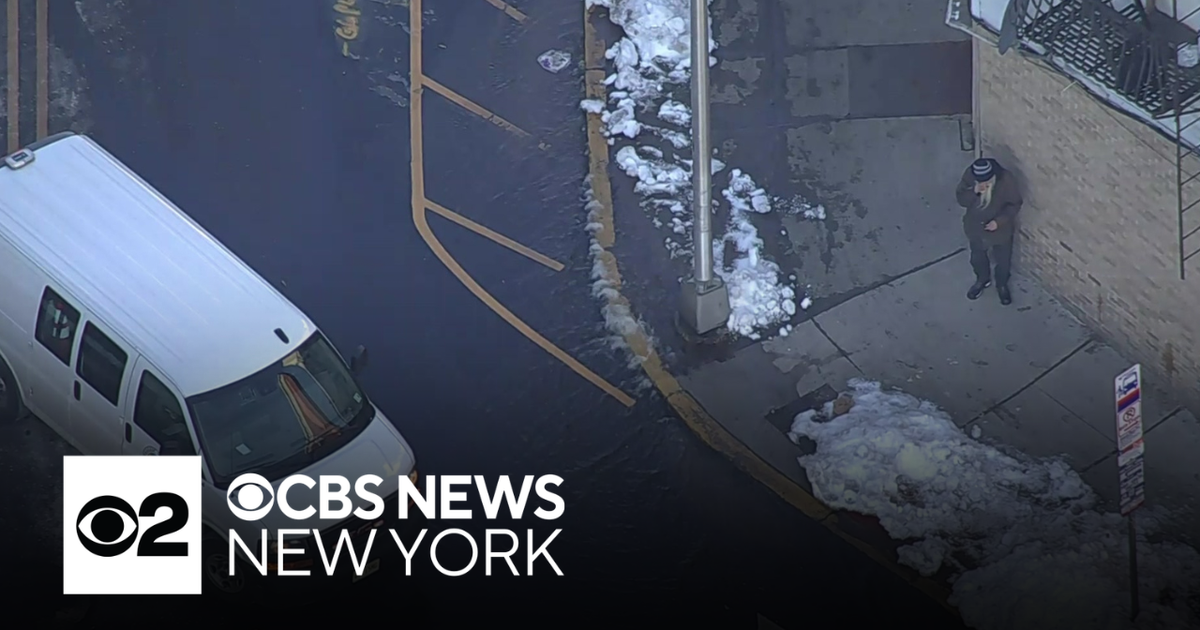 Large water main break causes problems in New Jersey town