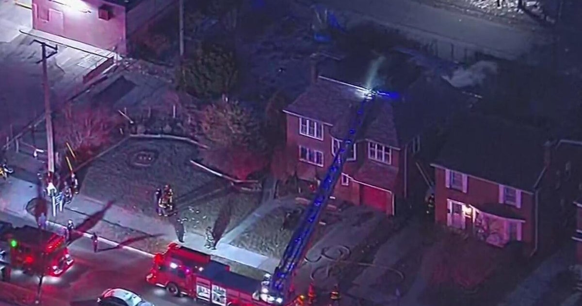 Woman critically injured in house fire in Detroit - CBS Detroit