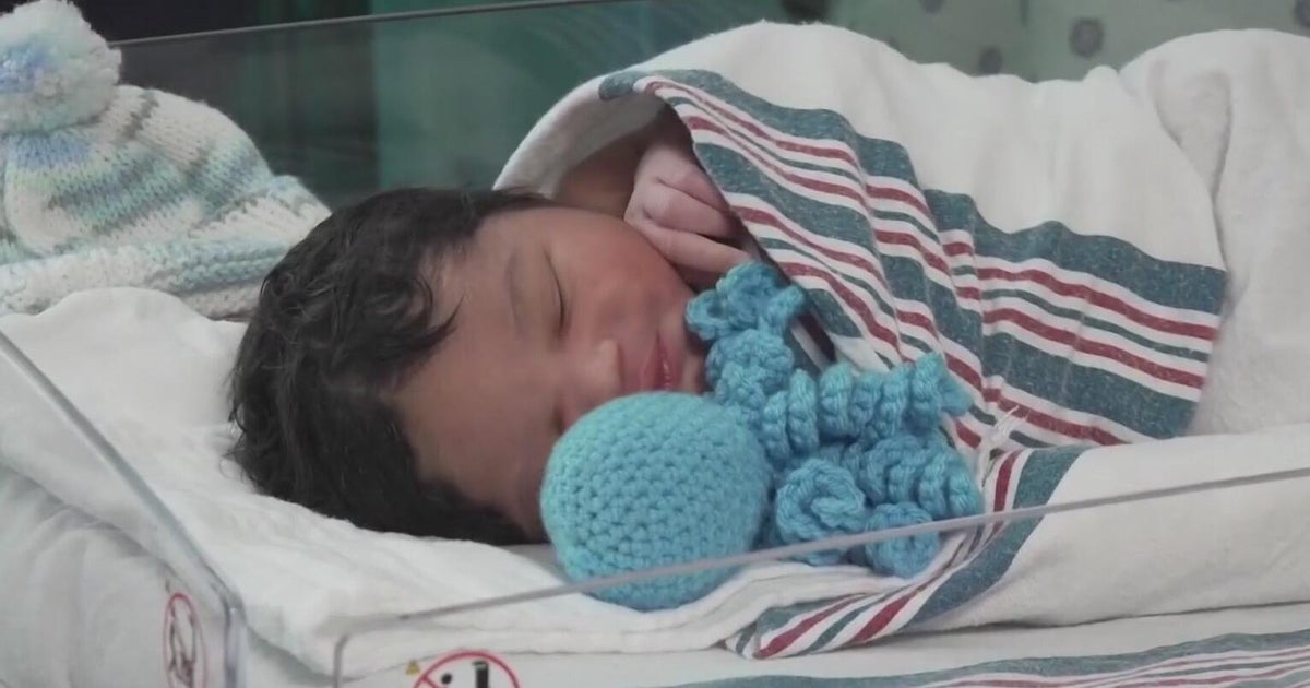 Michigan woman creates crochet dolls for NICU babies