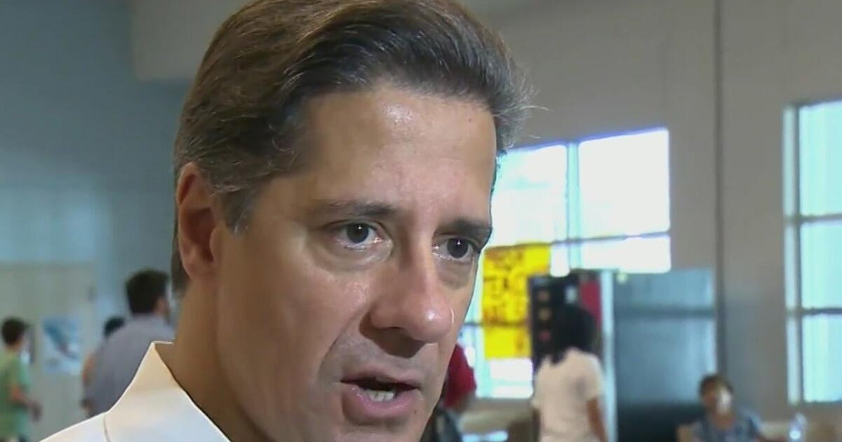 LA school district places superintendent Carvahlo under paid administrative leave