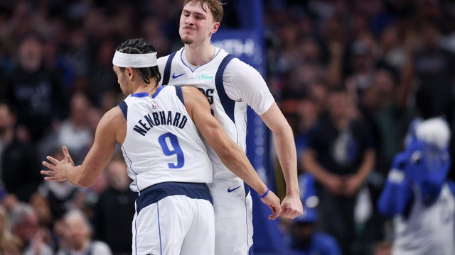 Spurs Mavericks Basketball 