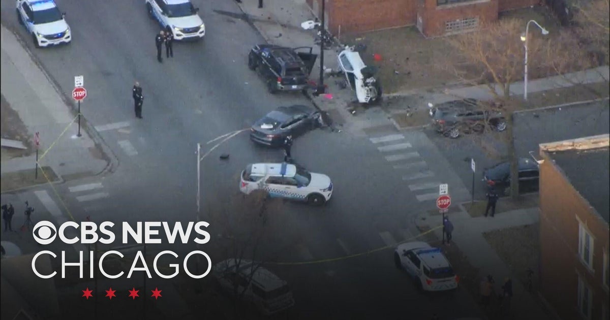 SUV crashes after shots are fired at Chicago police in Englewood - CBS ...