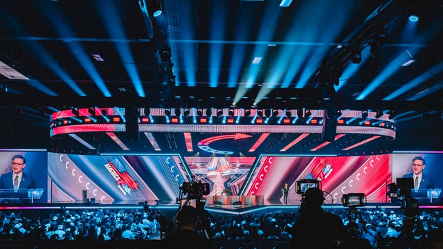 US-POLITICS-TURNING POINT-KIRK 