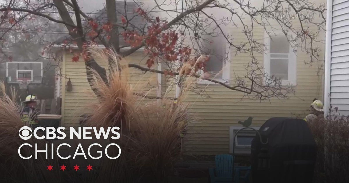 Arlington Heights firefighter's home catches fire while he's on duty ...