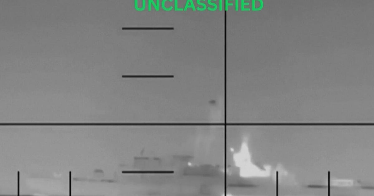 Military forces sink Iranian warship in Indian Ocean