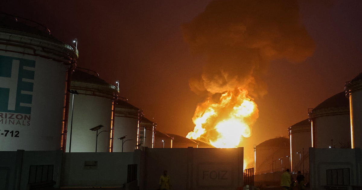 Strikes intensify in Middle East on Day 5 of Iran war