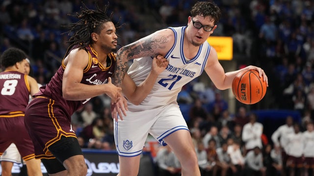 Loyola Chicago Saint Louis Basketball 