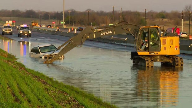 toc-03052026-us80-flooded-roadway-tim-a-07-22-2517-1.jpg 
