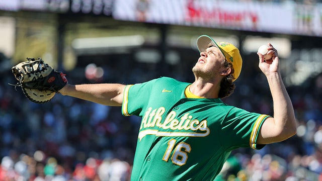 Los Angeles Angels v Athletics 