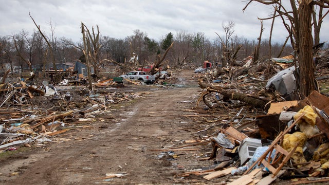 Tornado Leaves Multiple People Dead in Southwest Michigan 