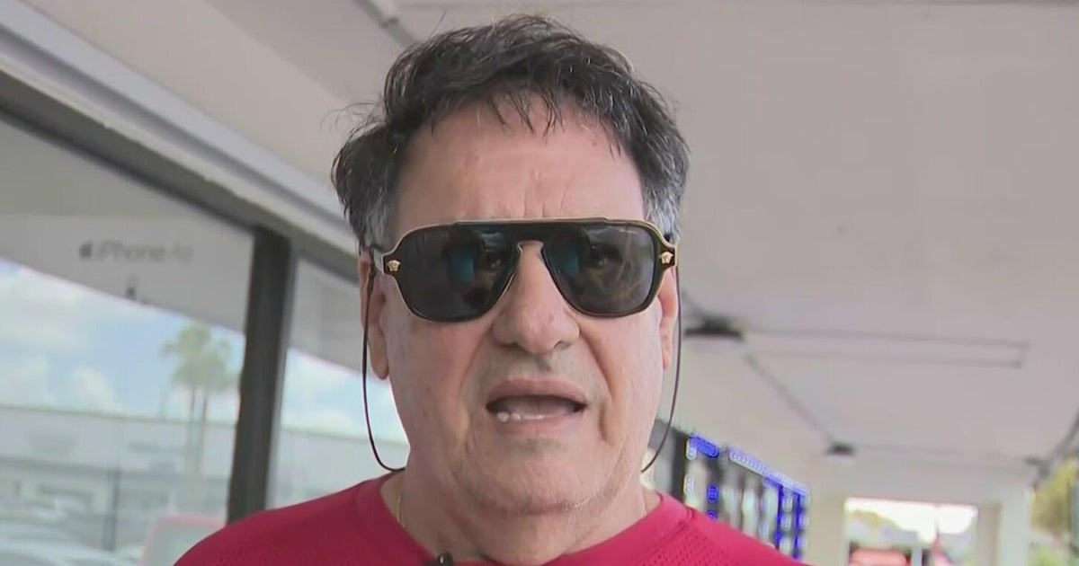 Miami fans react: Tua Tagovailoa out, Dolphins face major rebuild – CBS News