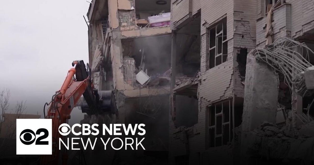 New Yorkers with loved ones in Iran frantically trying to get updates