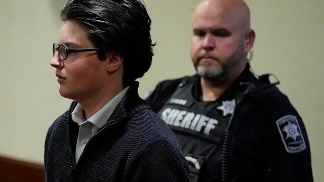 Student Accused Of Killing 4 In School Shooting Attends Status Hearing 
