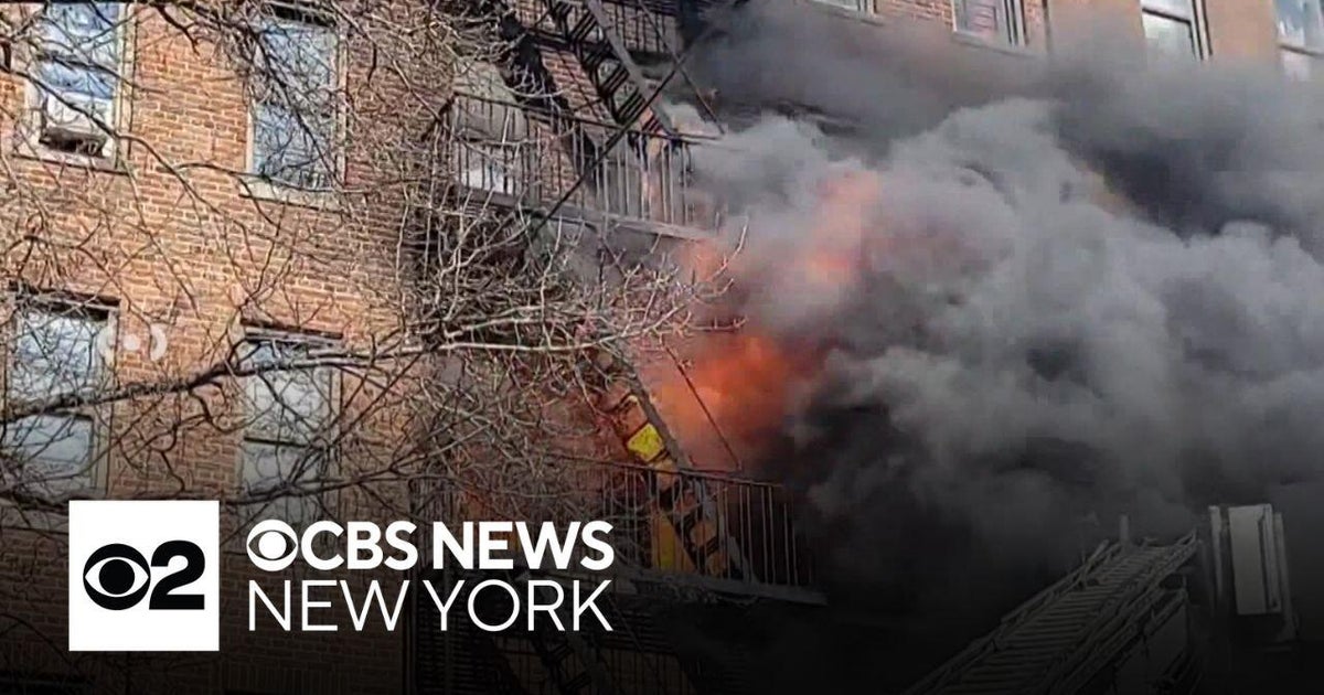 9 children suffer minor injuries in Bronx building fire - CBS New York