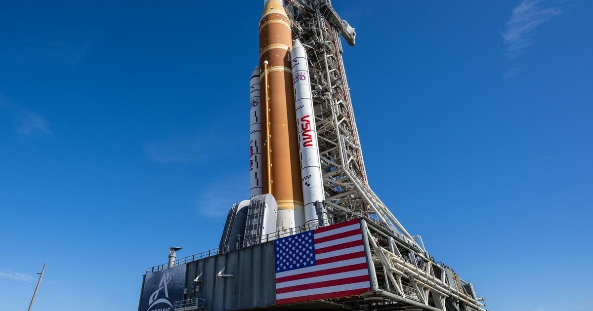 Repaired Artemis II moon rocket heads back to pad for April 1 launch try