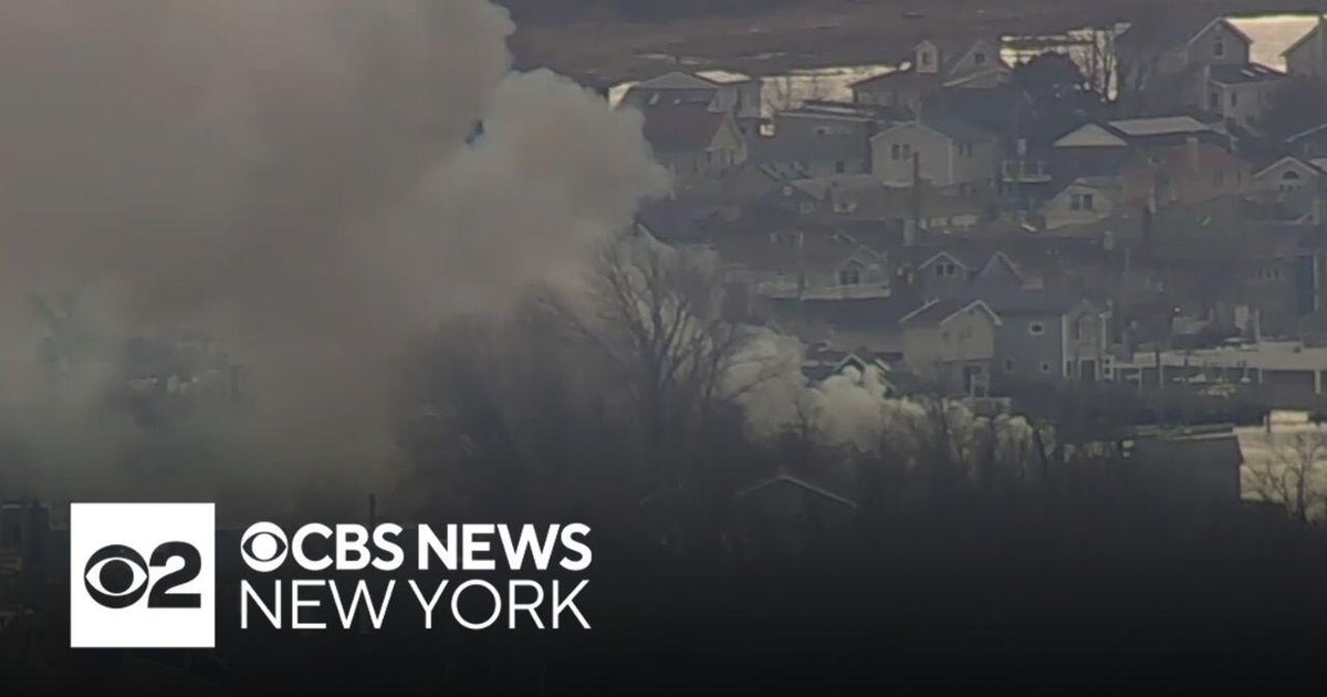 Large fire breaks out at house in Broad Channel, Queens - CBS New York