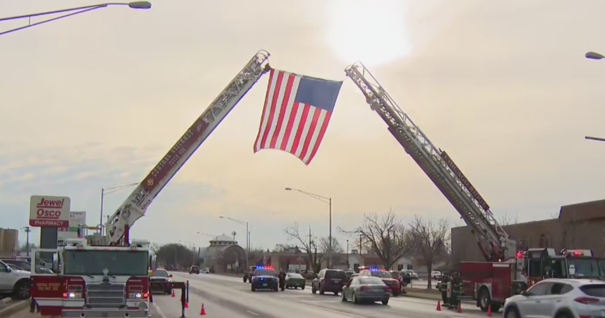 Procession for fallen Chicago firefighter Michael Altman on Friday ahead of services