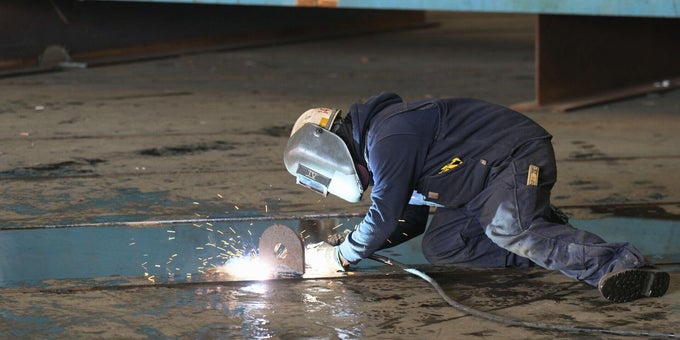 U.S. importing Korean shipbuilding techniques to save floundering industry 