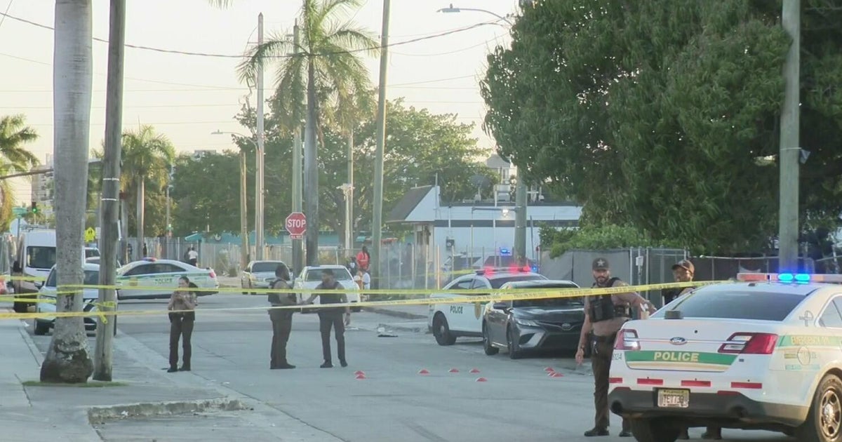 Miami-Dade deputies search for shooters after two shootings in 24 hours ...