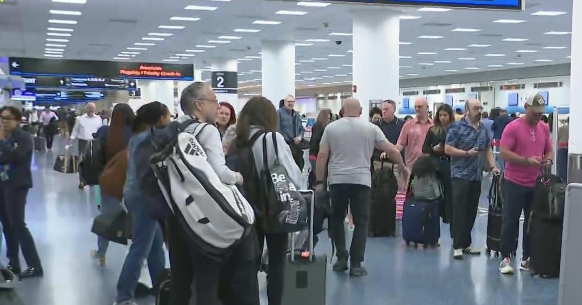 Long wait times remain at South Florida airports amid partial government shutdown