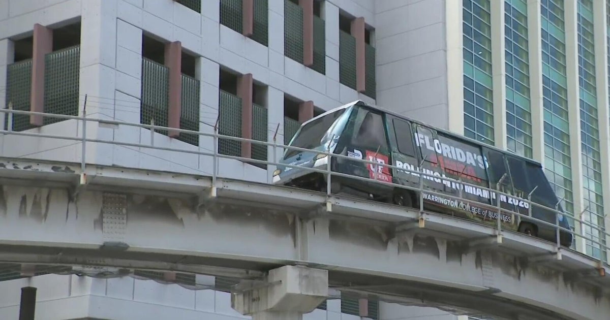 Miami-Dade transportation officials are considering building a non-stop train from the airport to Port Miami