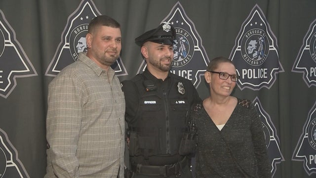 New Jersey police officer honored, formally sworn in after heroic water rescue 
