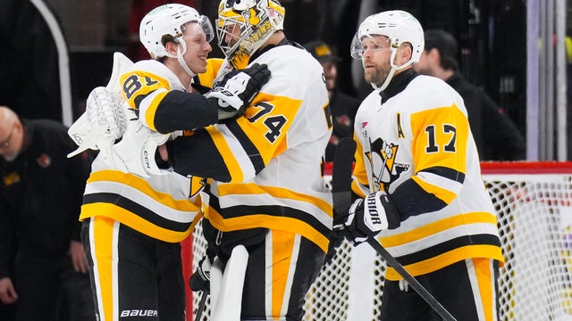 Pittsburgh Penguins v Ottawa Senators 