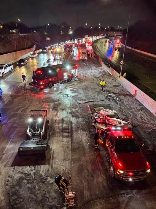 Crash causes fuel spill on I-696 Oakland County 