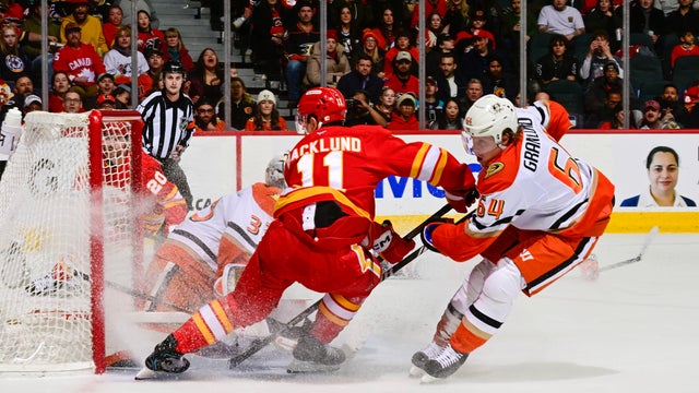 Anaheim Ducks v Calgary Flames 