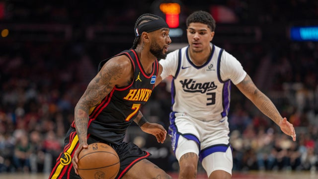 Kings Hawks Basketball 