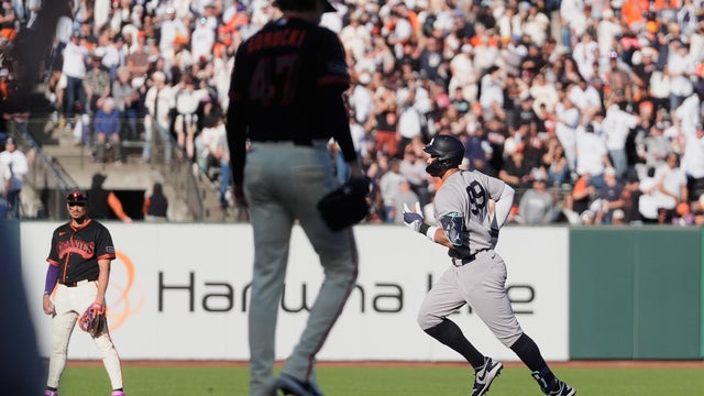 Yankees Giants Baseball 