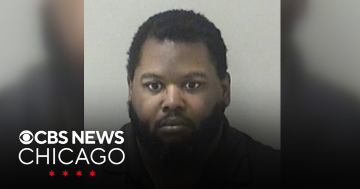 St. Charles man denied pre-trail release, charged with filming upskirt of 33 women, 2 minors - CBS Chicago