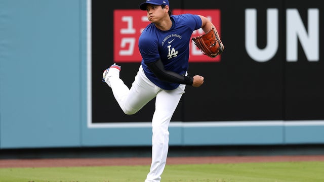 Cleveland Guardians v Los Angeles Dodgers 