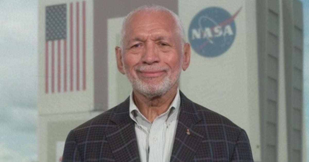 Former astronaut Charles Bolden on Artemis II: "I'm a nervous wreck"