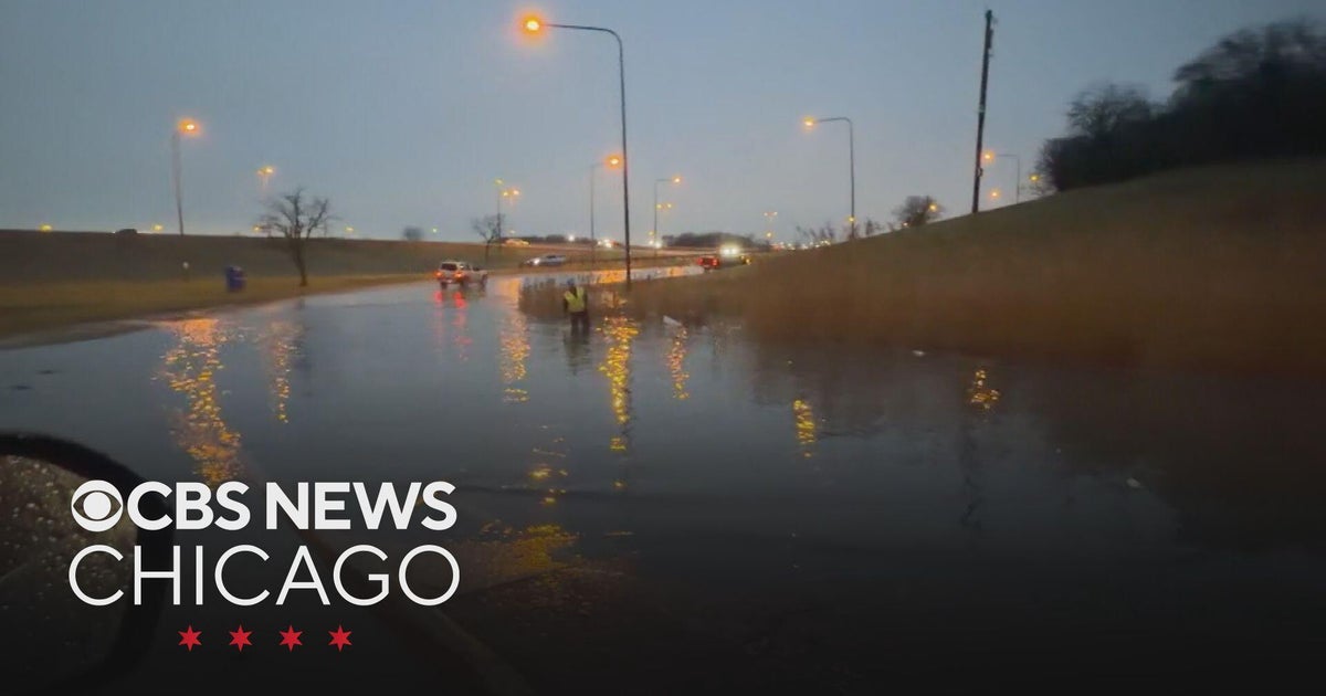Rain causes flooding in Chicago area, severe storms to come later - CBS ...