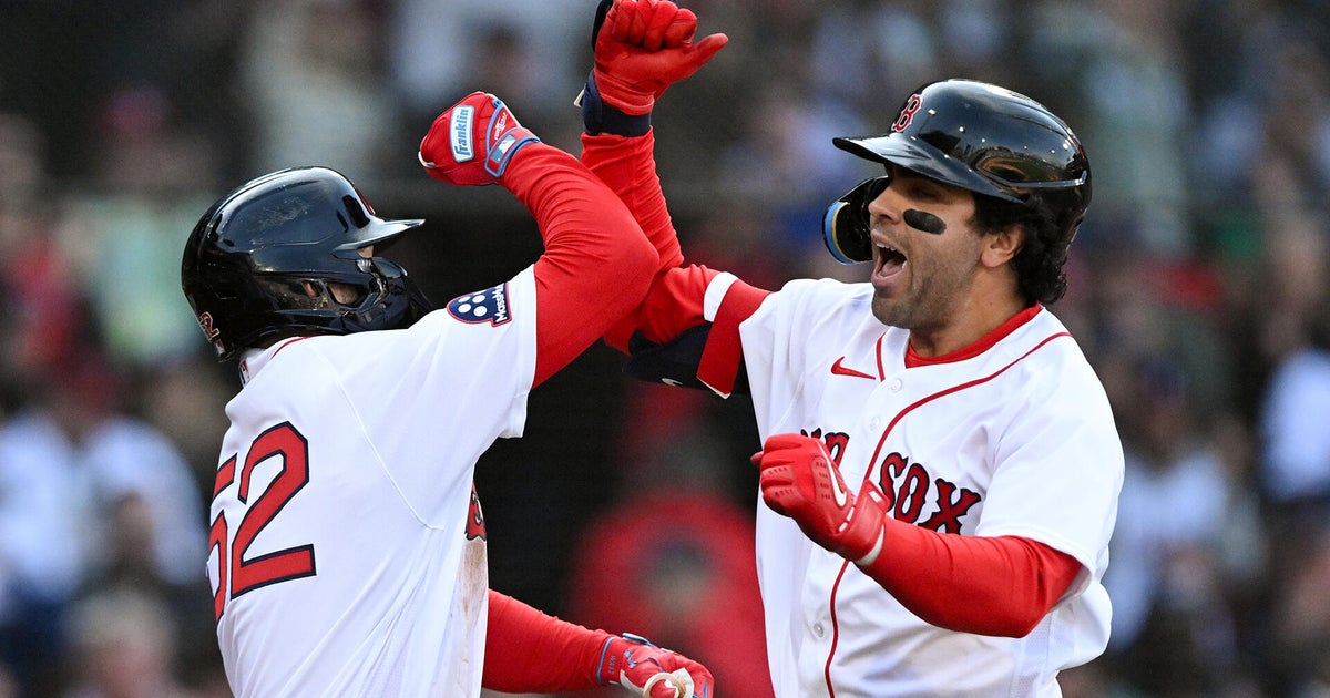 Mayer, Contreras homer, Red Sox snap 5-game losing streak with 5-2 win over Padres in Fenway opener
