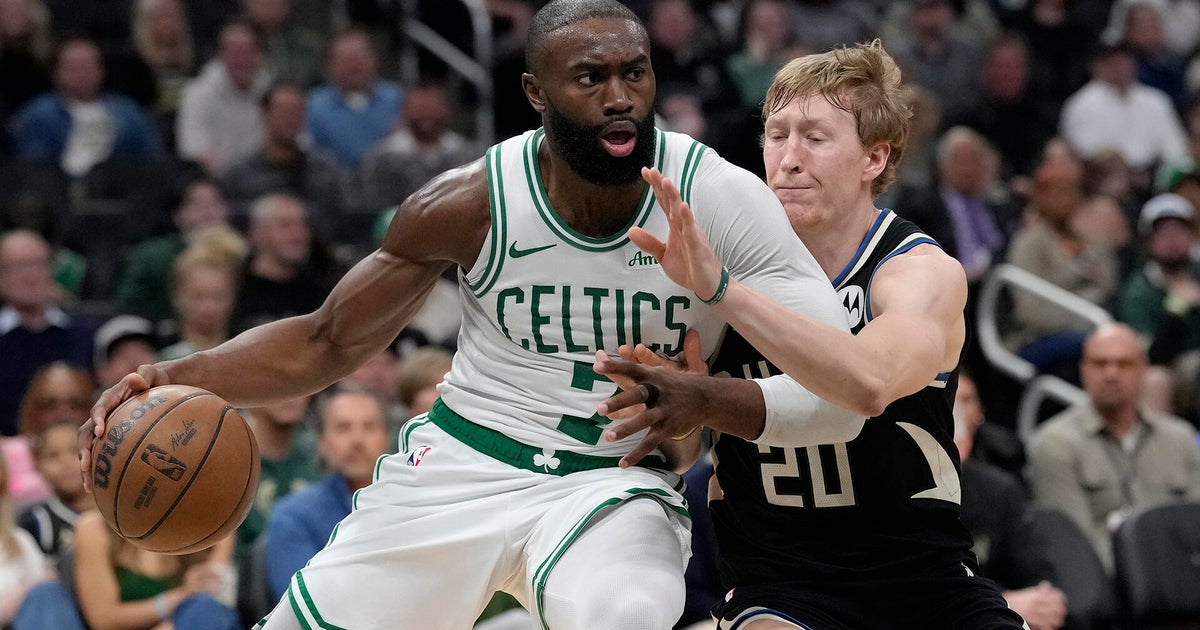 Celtics start fast again and roll to 133-101 blowout of the Bucks