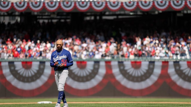Los Angeles Dodgers v Washington Nationals 