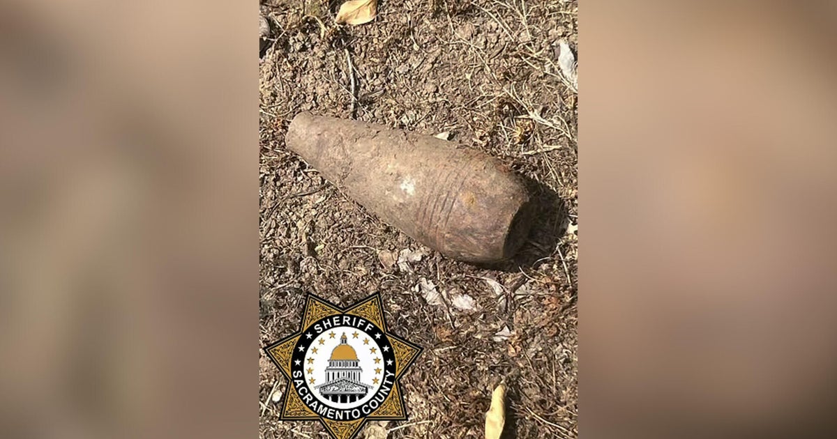 Live mortar round dug up in North Sacramento yard, bomb squad responds