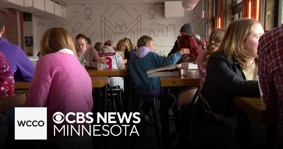 HeadFlyer Brewing serves final beers at northeast Minneapolis taproom