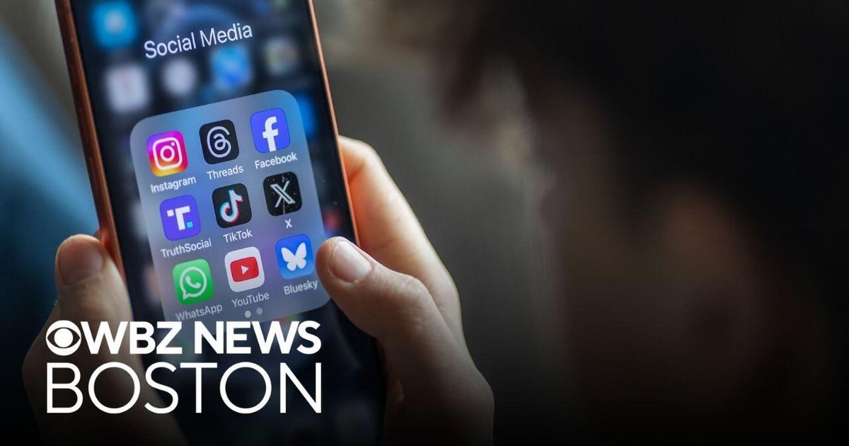 Massachusetts lawmakers set to vote on new strict cellphone ban for ...