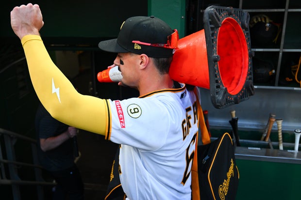 Baltimore Orioles v. Pittsburgh Pirates 