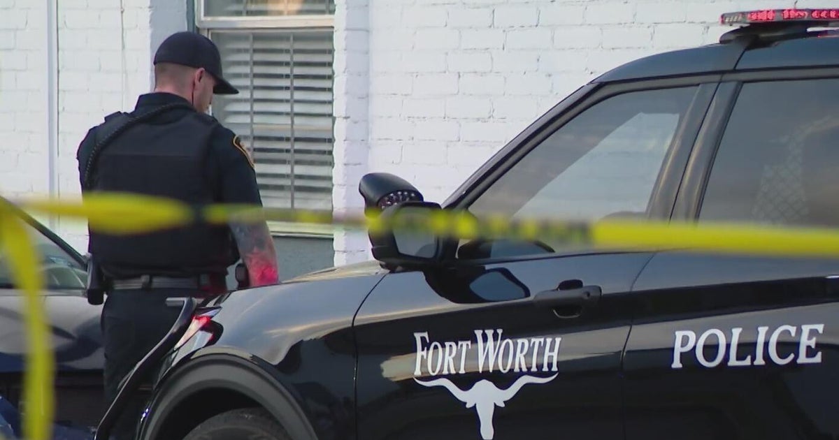 Teen killed in accidental shooting in Fort Worth - CBS Texas