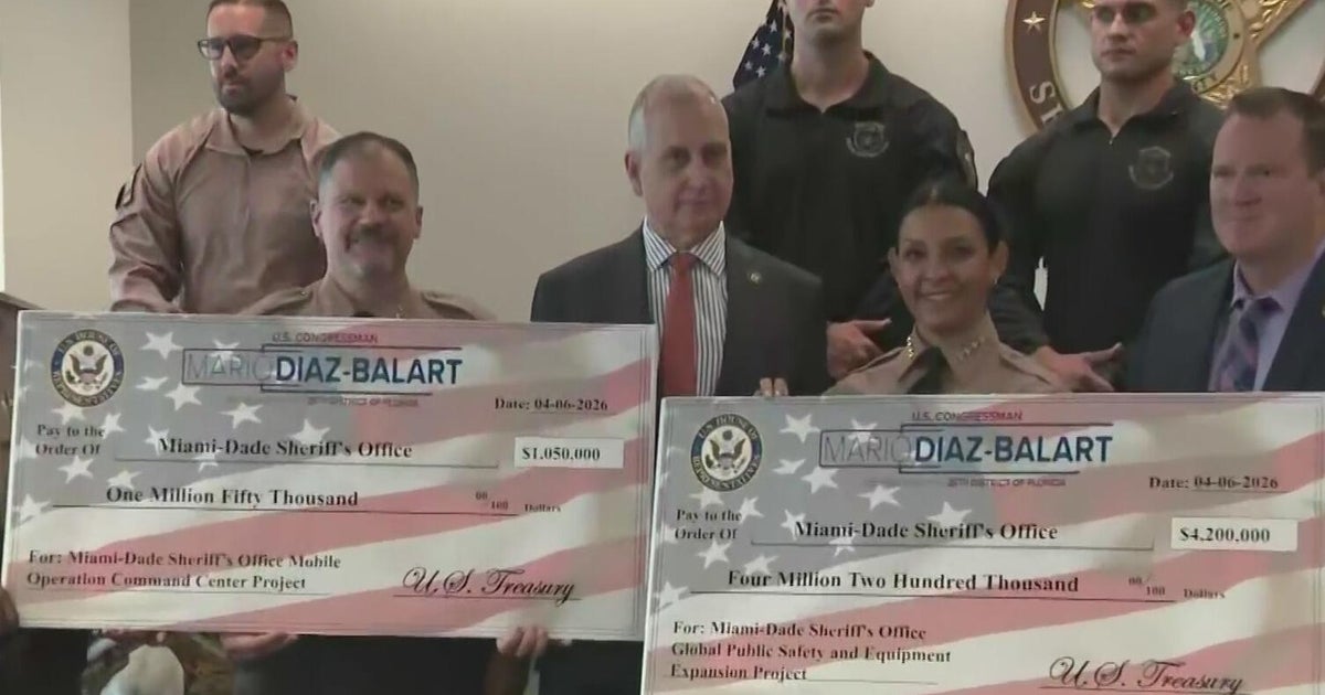 Rep. Mario Diaz-Balart presents MDSO with funding to be used for safety initiatives