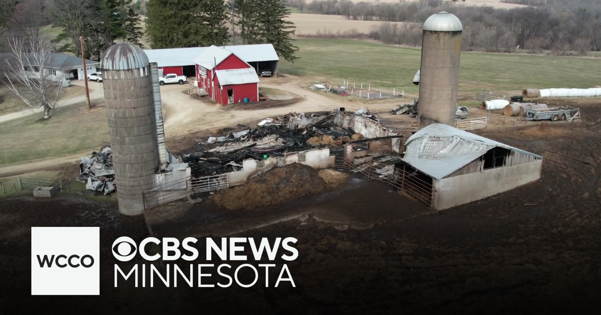 Historic barn in Wisconsin destroyed after fire - CBS Minnesota