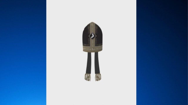 sox-pope-hat.jpg 